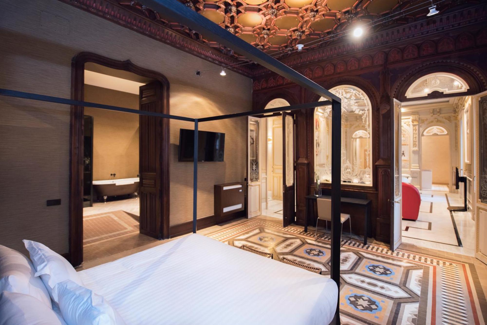 Palacio Salvetti Suites Alicante Exterior photo