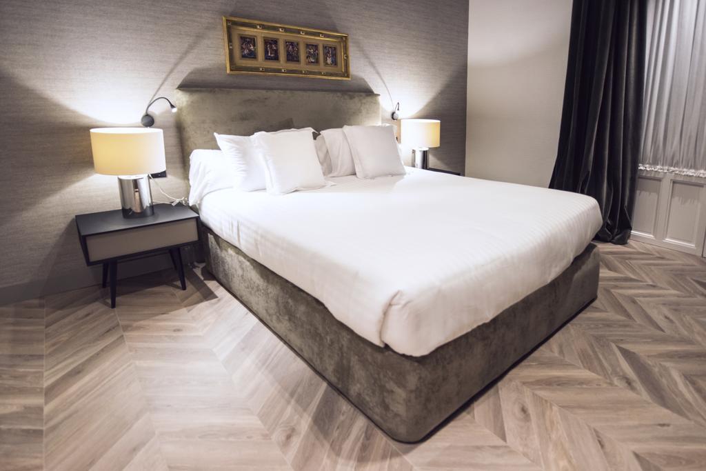 Palacio Salvetti Suites Alicante Exterior photo